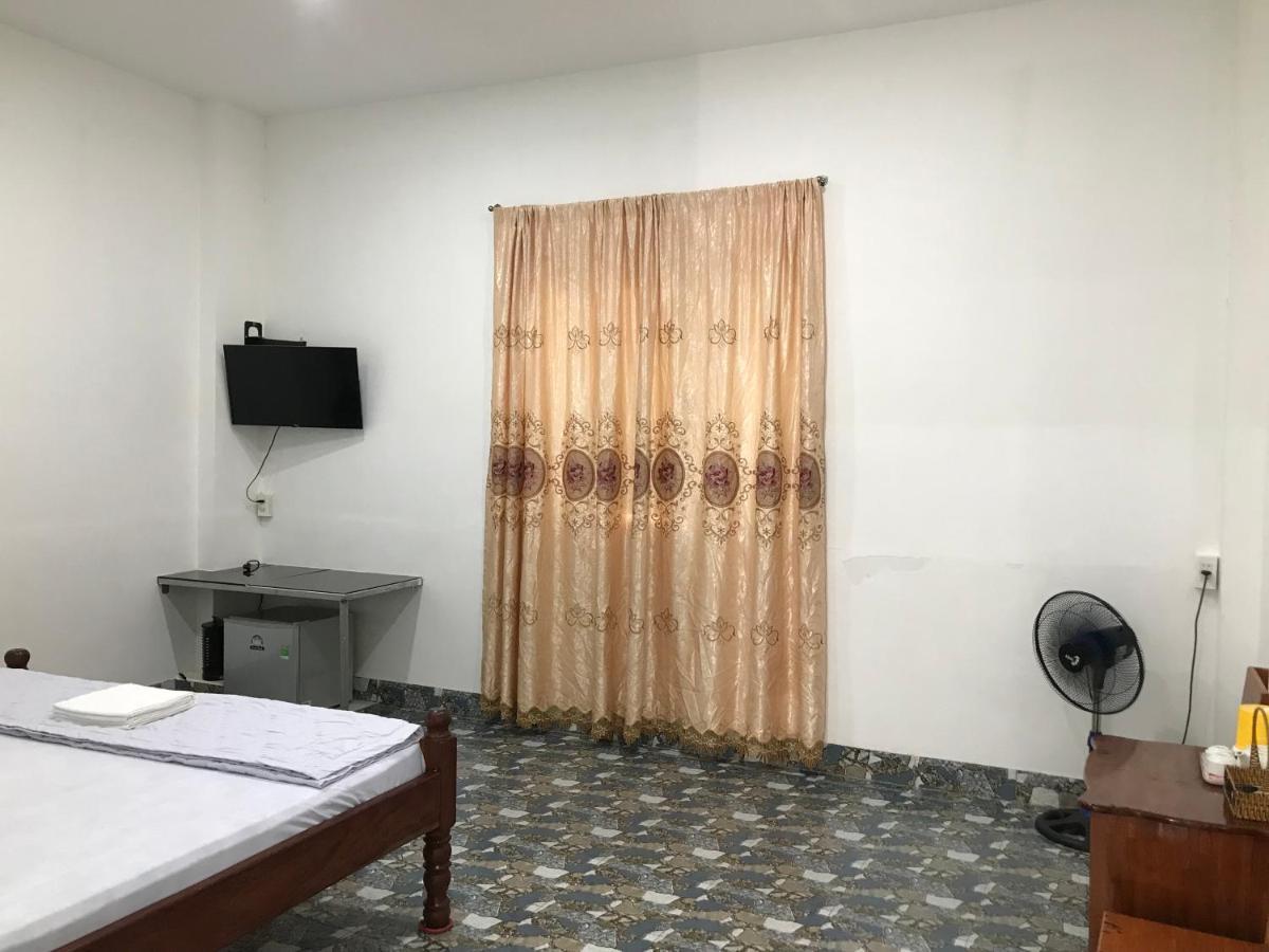 Homestay Villa Chau Doc Esterno foto