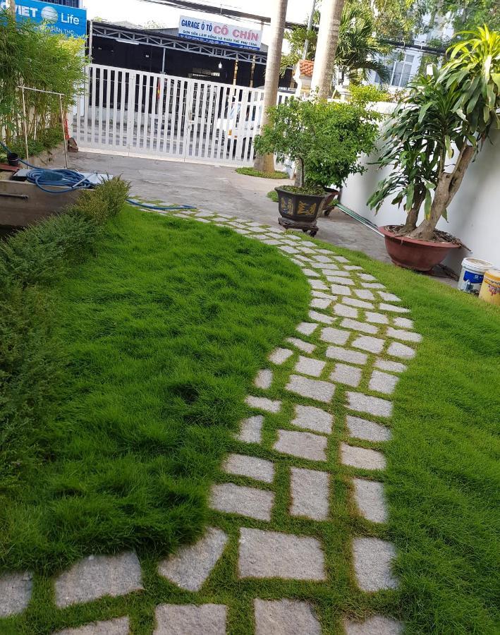 Homestay Villa Chau Doc Esterno foto