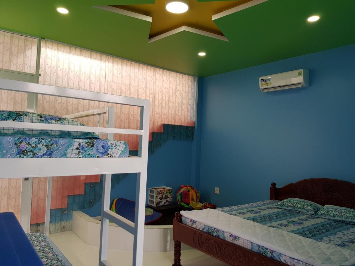 Homestay Villa Chau Doc Esterno foto