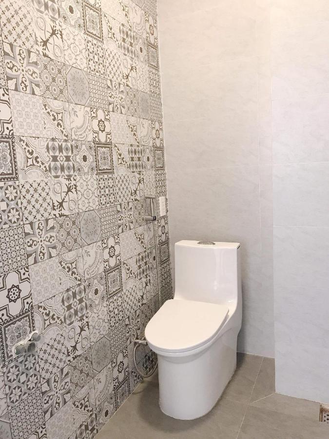 Homestay Villa Chau Doc Esterno foto